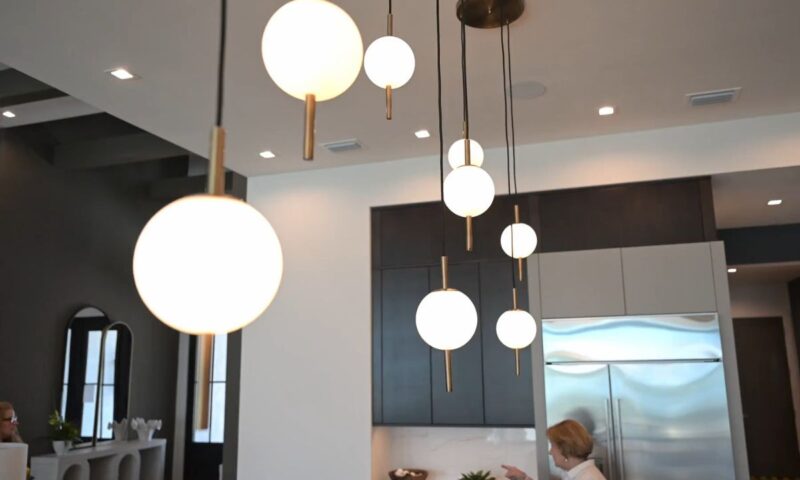 prikaz sijalica u kuhinji